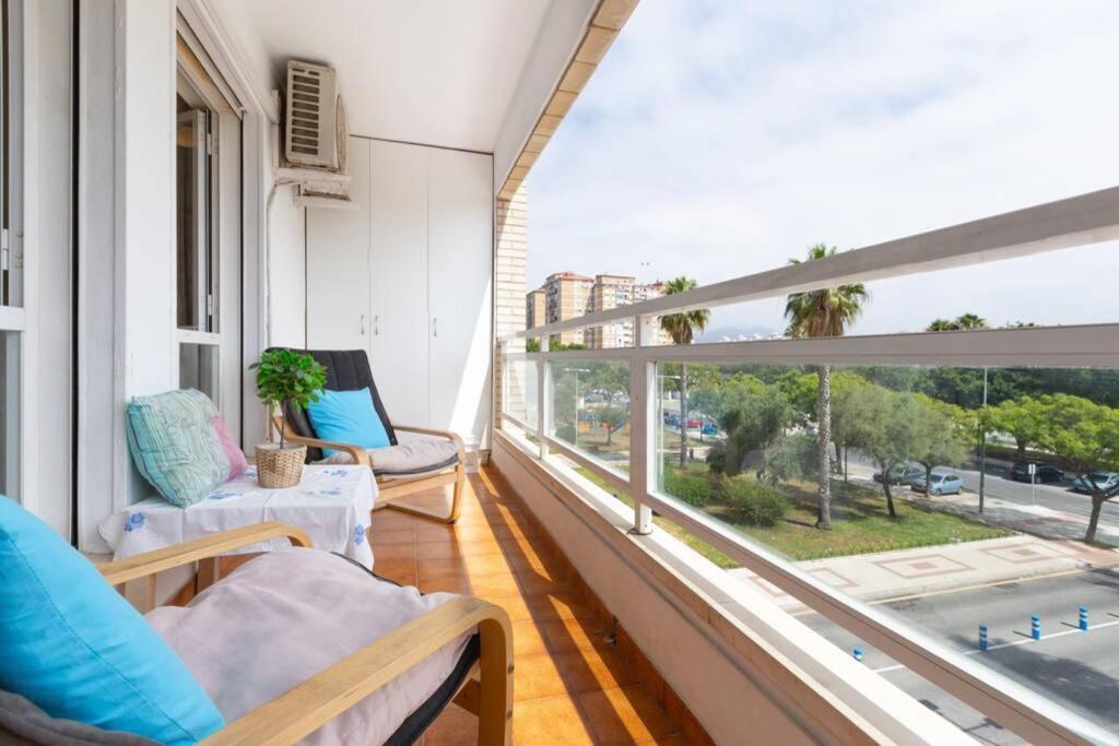 马拉加Playa Huelin Apartamento公寓 外观 照片