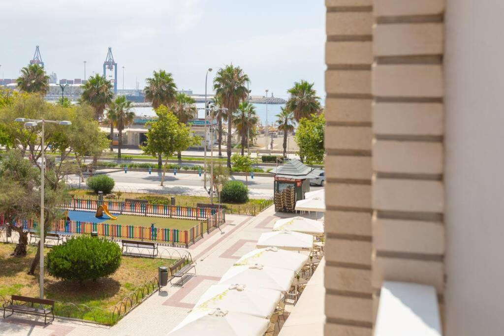 马拉加Playa Huelin Apartamento公寓 外观 照片